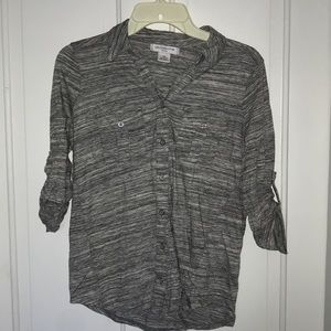 Liz Claiborne button tee